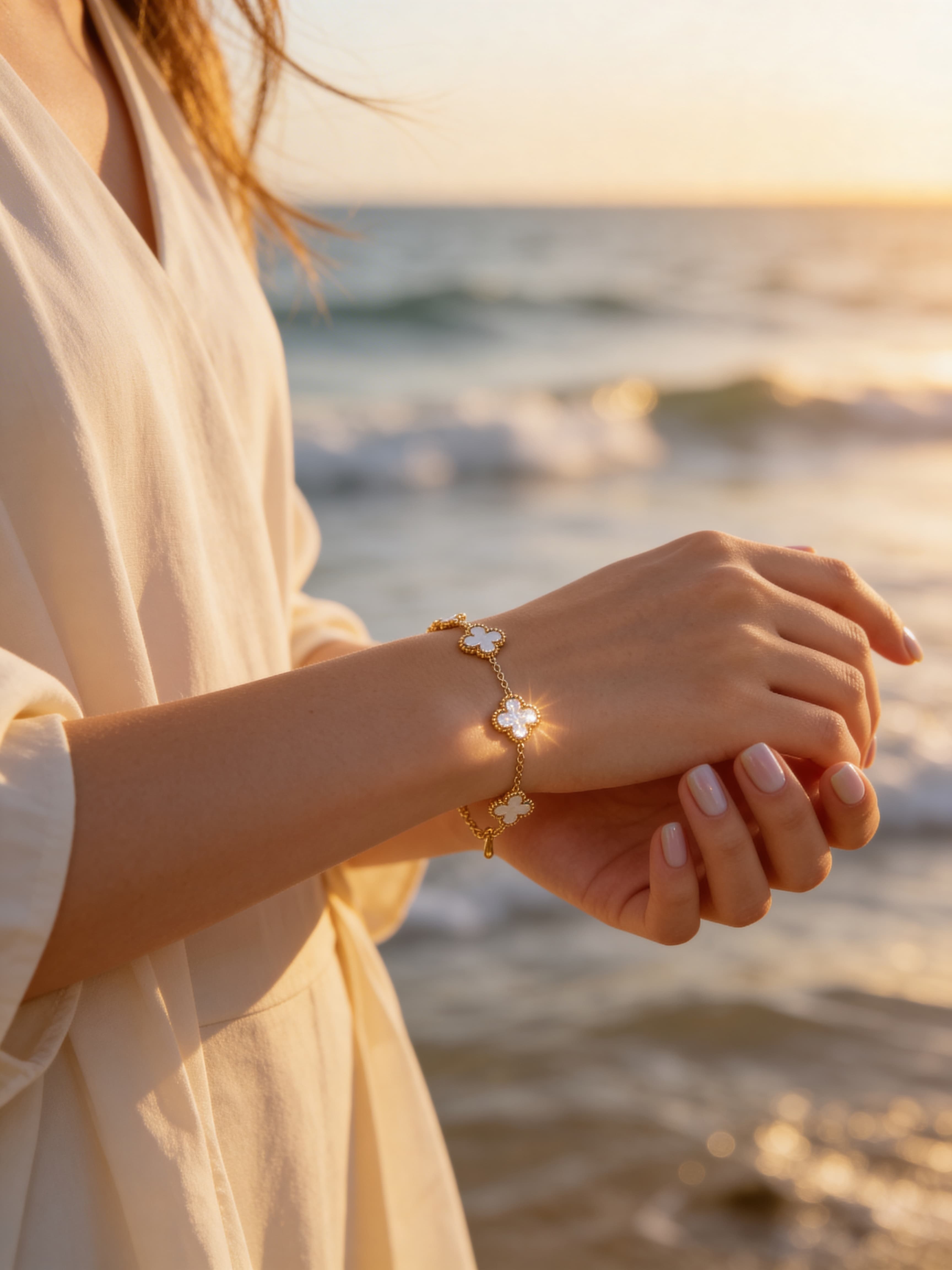 The Alhamra Clover Bracelet - View Details The Alhamra Clover Bracelet