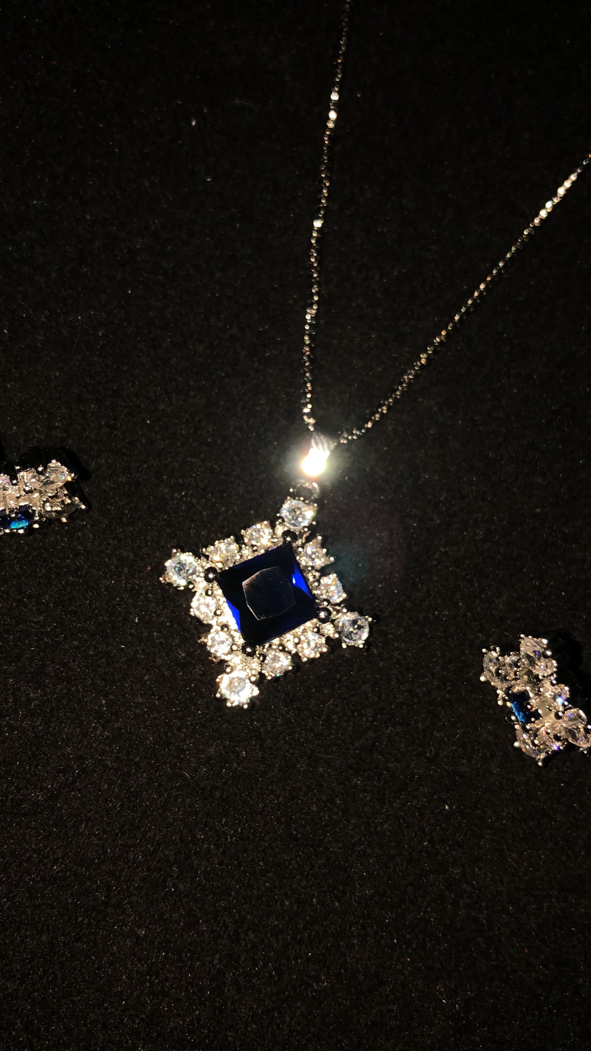 The Midnight Princess Suite - View Details The Midnight Princess Suite - Image 9